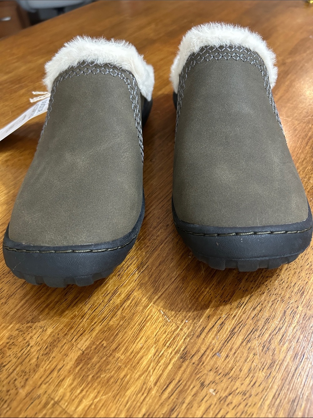 JBU Taupe Slip-On Faux-Fur Lined Women's Clogs - Picture 2 of 6